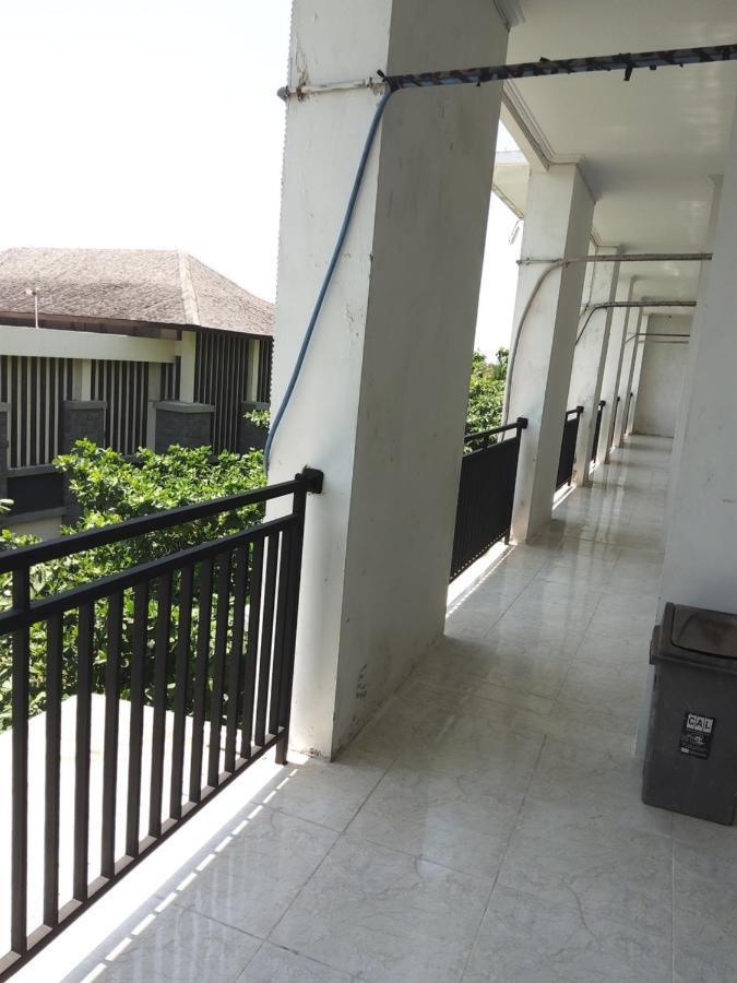 Ketapang Guesthouse Echo Beach Canggu Extérieur photo